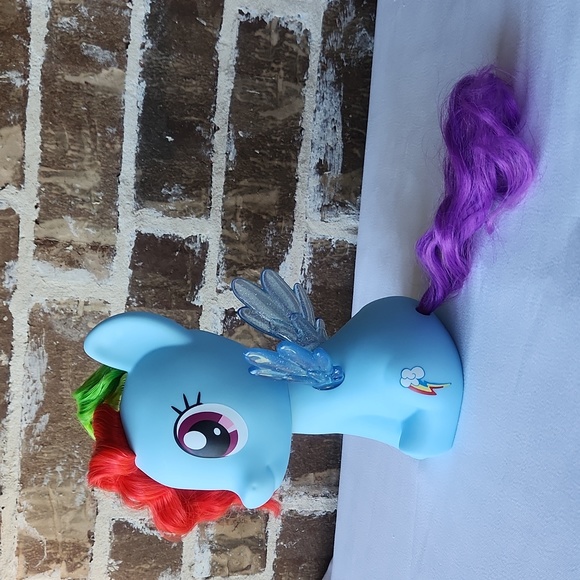 My Little Pony Rainbow Dash - Picture 5 of 9